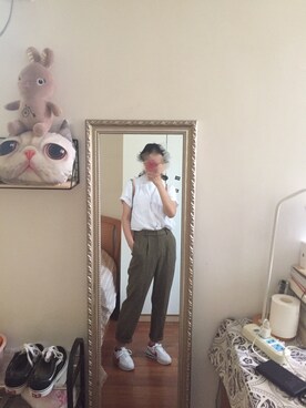 「holisterのアイテム（シャツ/ブラウス、ホワイト系）」を使った、🍊さん（レディース・155cm）の夏コーディネート