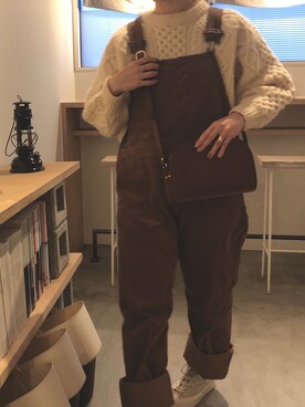 「LENO（リノ）のアイテム（サロペット/オーバーオール）」を使った、mireiさん（レディース・156cm）の冬コーディネート