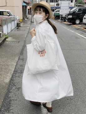 YAECAのシャツワンピースを使った人気ファッション