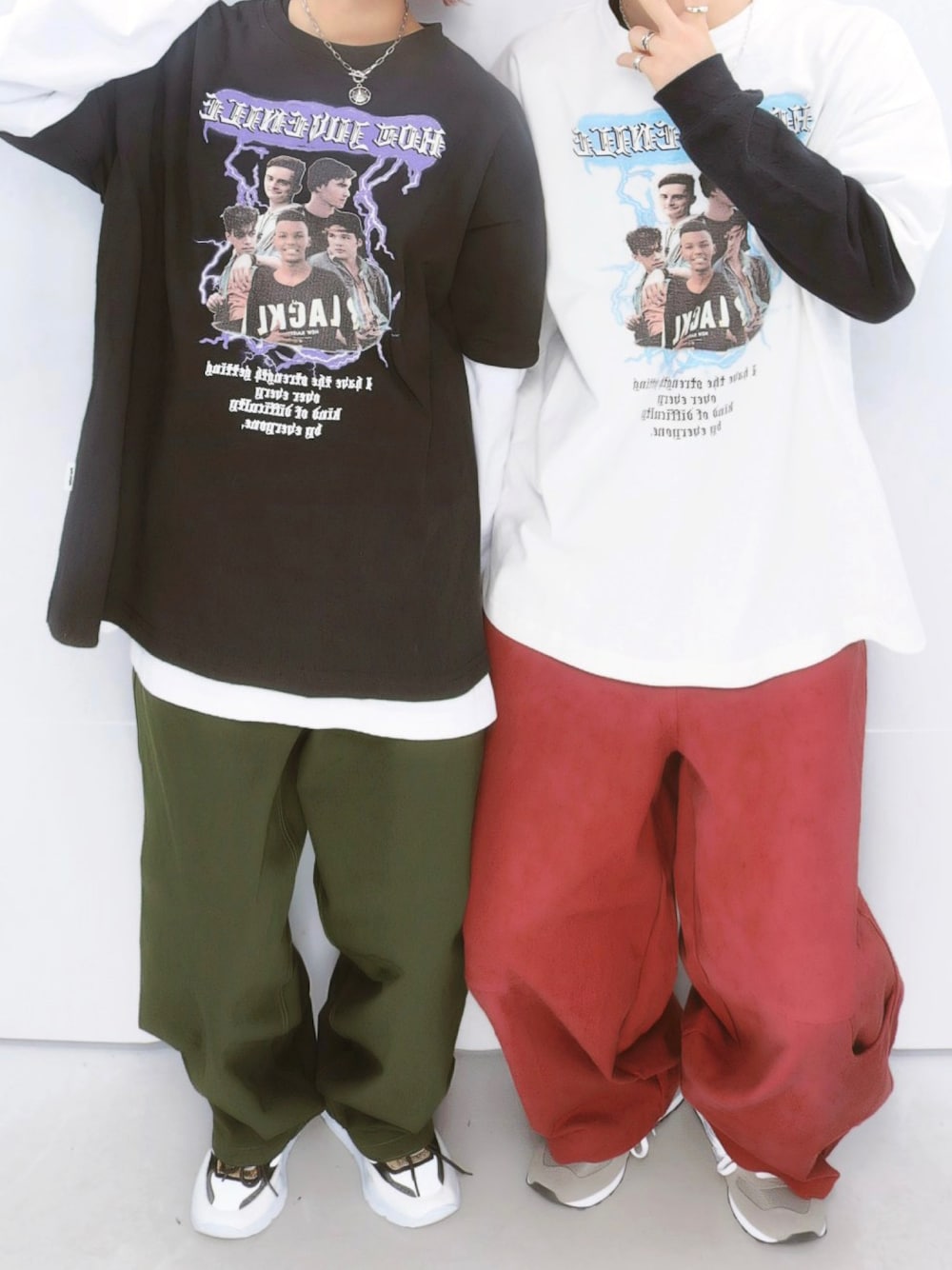 「シンプルコーデ、おしゃれさんと繋がりたい、カジュアルコーデ、ファッションの力を信じよう」｜「Perushuのアイテム（Tシャツ/カットソー、ブラック系）」を使った、＂𝒟𝒶𝒾𝓂𝓊＂さん（メンズ・172cm）の春コーディネートの1枚目の写真