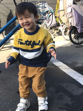 「RADCHAP（ラッドチャップ）のアイテム（スウェット）」を使った、R&Tさん（キッズ・90cm）の冬コーディネート