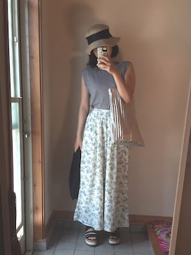 「WC（ダブル シー）のアイテム（トートバッグ）」を使った、記録係さん（レディース・160cm）の夏コーディネート
