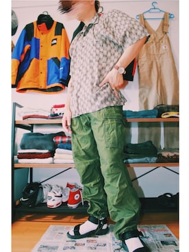 「BACK NUMBER（バックナンバー）の【BACK NUMBER / バックナンバー】WORLD CARGO アメリカ軍 M65 カーゴ（カーゴパンツ、グリーン系）」を使った、まる。さん（メンズ・166cm）の夏コーディネート