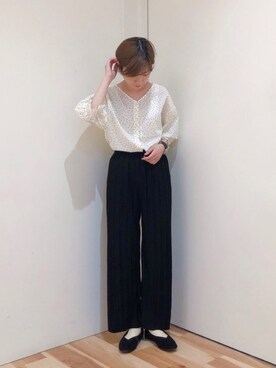 「Samansa Mos2 blue」｜「アイテム（パンプス）」を使った、みやもとなのこさん（レディース・153cm）の夏コーディネート