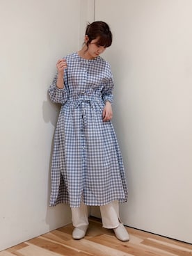 「Samansa Mos2 blue」｜「アイテム（シャツワンピース）」を使った、みやもとなのこさん（レディース・153cm）の春コーディネート