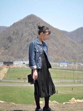 「RAY CASSIN（レイカズン）のアイテム（デニムジャケット）」を使った、Naさん（レディース・161cm）の春コーディネート