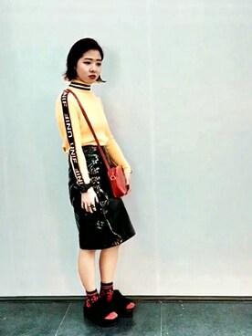 「UNIF」｜「アイテム（サンダル）」を使った、ｓｅｎｋａ.さん（レディース・156cm）の秋コーディネート