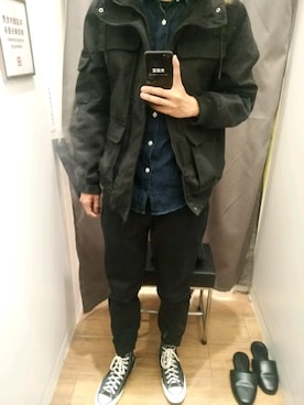 「H&M（エイチ・アンド・エム）のアイテム（ブルゾン）」を使った、邯郸舊公子さん（メンズ・182cm）の冬コーディネート