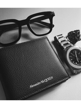 Alexander Mcqueen アレキサンダーマックイーン の財布を使ったメンズ人気ファッションコーディネート Wear