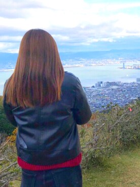 「GU（ジーユー）のアイテム（ライダースジャケット、ブラック系）」を使った、まいさん（レディース・163cm）の冬コーディネート