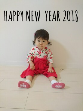 「happynewyear」｜「アイテム（その他）」を使った、はななさん（キッズ・70cm）の冬コーディネート