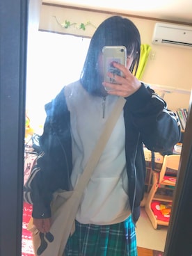 NAALEEさんのコーディネート