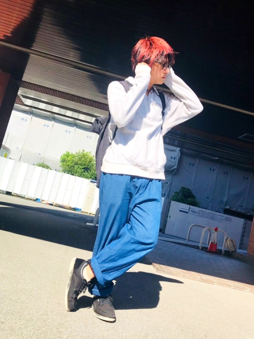 「秋冬コーデ、カジュアルコーデ、お洒落さんとつながりたい、相互フォロー、デニムパンツ、ゆるコーデ、古着MIX、シンプル、いいね、save、フォローお願いします🤑、大学生」｜「VANSのVANS ヴァンズ ARAMAMENT MOC LO V3296WX BLACK（スニーカー、ブラック系）」を使った、na-reさん（メンズ・167cm）の秋コーディネートの1枚目の写真