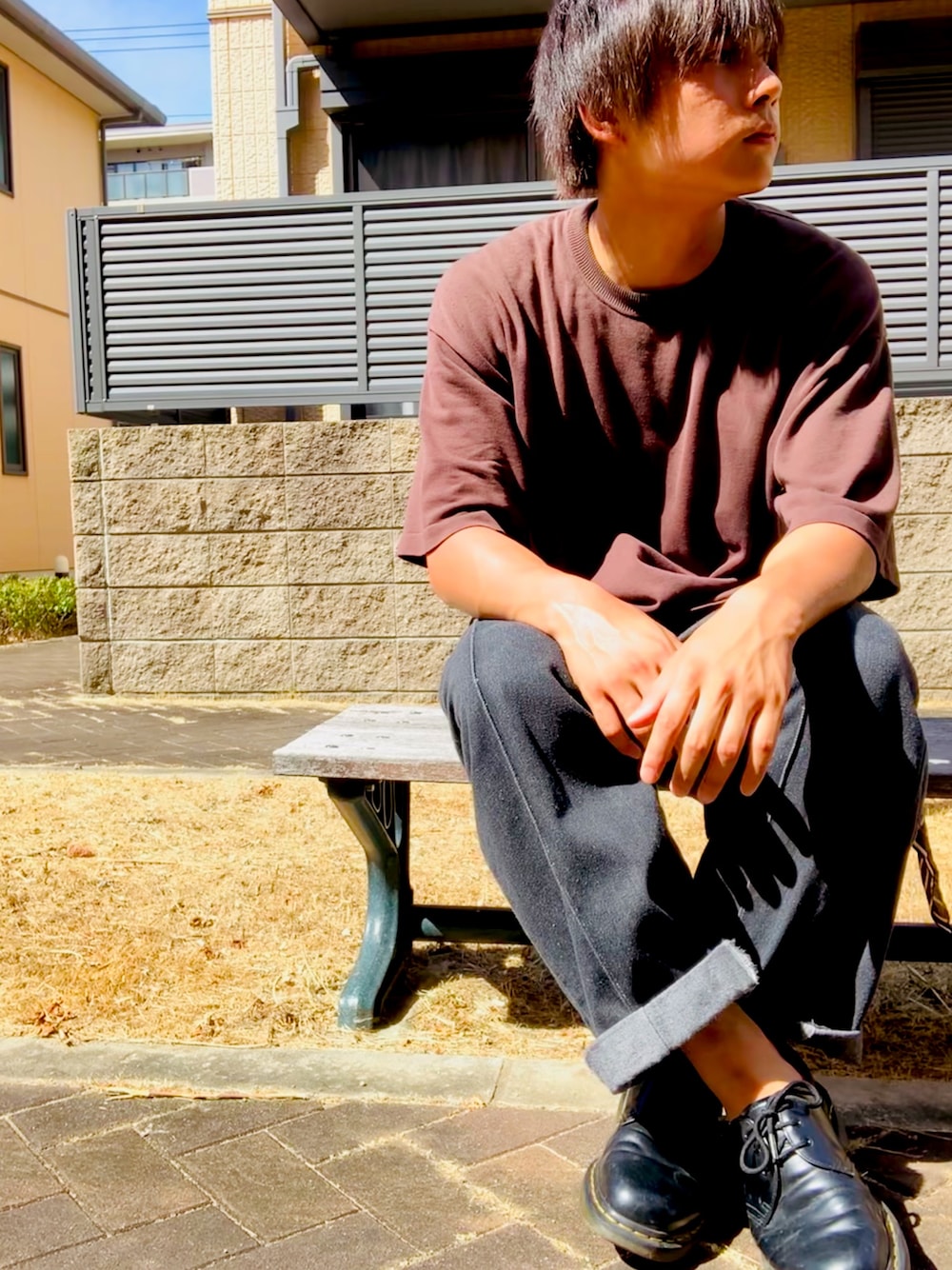 「おしゃれさんと繋がりたい、今日のコーデ、オトナカジュアル、夏コーデ、ラフ、デニムパンツ、低身長、プチプラコーデ、革靴」｜「niko and...のユーロミリタリートリムＴシャツ（Tシャツ/カットソー、ブラウン系）」を使った、na-reさん（メンズ・165cm）の夏コーディネートの1枚目の写真