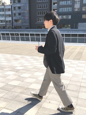 「ADAM ET ROPE'（アダムエロペ）のアイテム（テーラードジャケット）」を使った、TTさん（メンズ・168cm）の春コーディネート