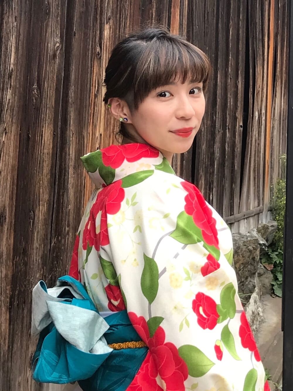 「着物、京都、京都旅行、花柄、和柄、伏見稲荷」｜「no brandのアイテム（浴衣、ホワイト系）」を使った、tictactocさん（レディース・152cm）の春コーディネートの1枚目の写真