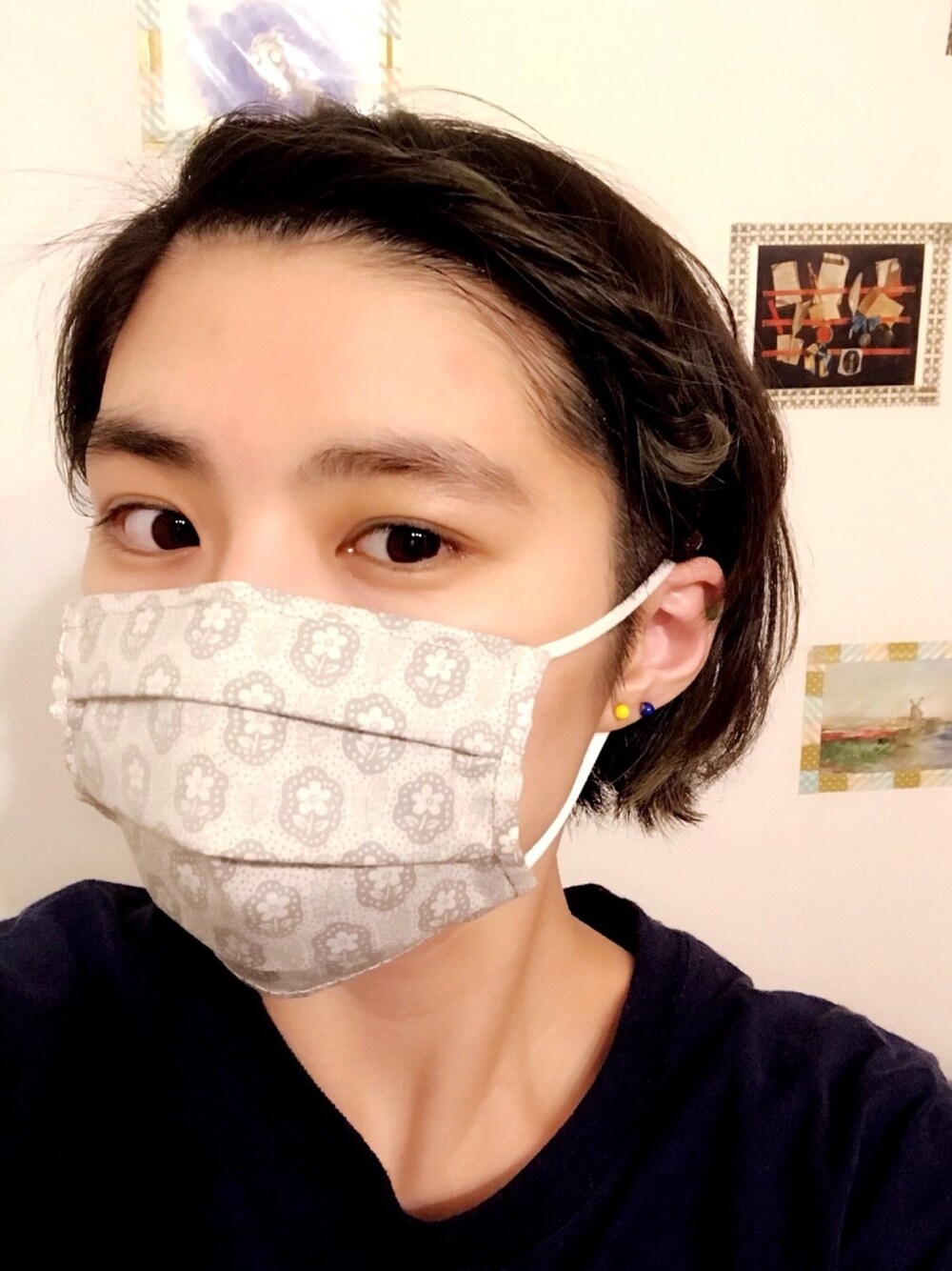 「おうちファッション、手作り、手作りマスク、リメイク、マスク、マスクコーデ、リバティ、リバティプリント、リバティー、リバティファブリック」｜「no brandのアイテム（その他小物、ホワイト系）」を使った、tictactocさん（レディース・152cm）の春コーディネートの1枚目の写真