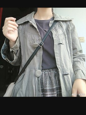 洪莲西さんのコーディネート