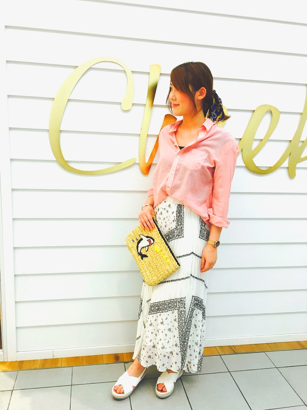 「cheek、柄、ペイズリー、シャツスタイル」｜「Cheekのシャンブレー抜けシャツ（シャツ/ブラウス、ピンク系）」を使った、aritan❤︎さん（レディース・165cm）の春コーディネートの1枚目の写真