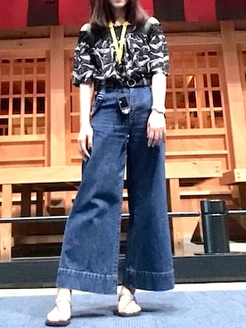 「ベアトップ」｜「アイテム（ビーチサンダル）」を使った、Ga さん（レディース・166cm）の夏コーディネート