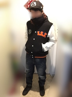 「STUSSY（ステューシー）のアイテム（スタジャン）」を使った、mAd ha＋＋eRさん（メンズ・167cm）の秋コーディネート