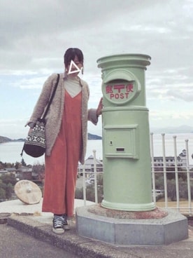 「Discoat Parisien（ディスコートパリシアン）のアイテム（サロペット/オーバーオール）」を使った、ay❤︎さん（レディース・154cm）の冬コーディネート