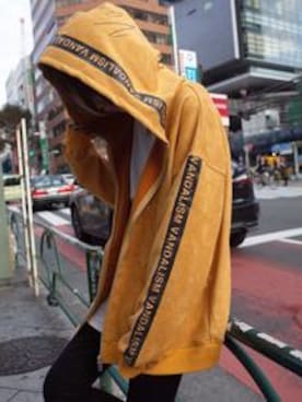 「rovtski」｜「アイテム（パーカー）」を使った、MGOさん（レディース・170cm）の秋コーディネート