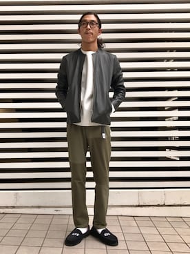 「ADAM ET ROPE'（アダムエロペ）のアイテム（ライダースジャケット）」を使った、suzukiさん（メンズ・177cm）の秋コーディネート