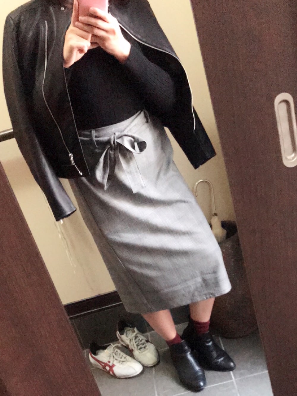 「EDWINのアイテム（ライダースジャケット、ブラック系）」を使った、＊hazuki＊さん（レディース・158cm）の秋コーディネートの1枚目の写真