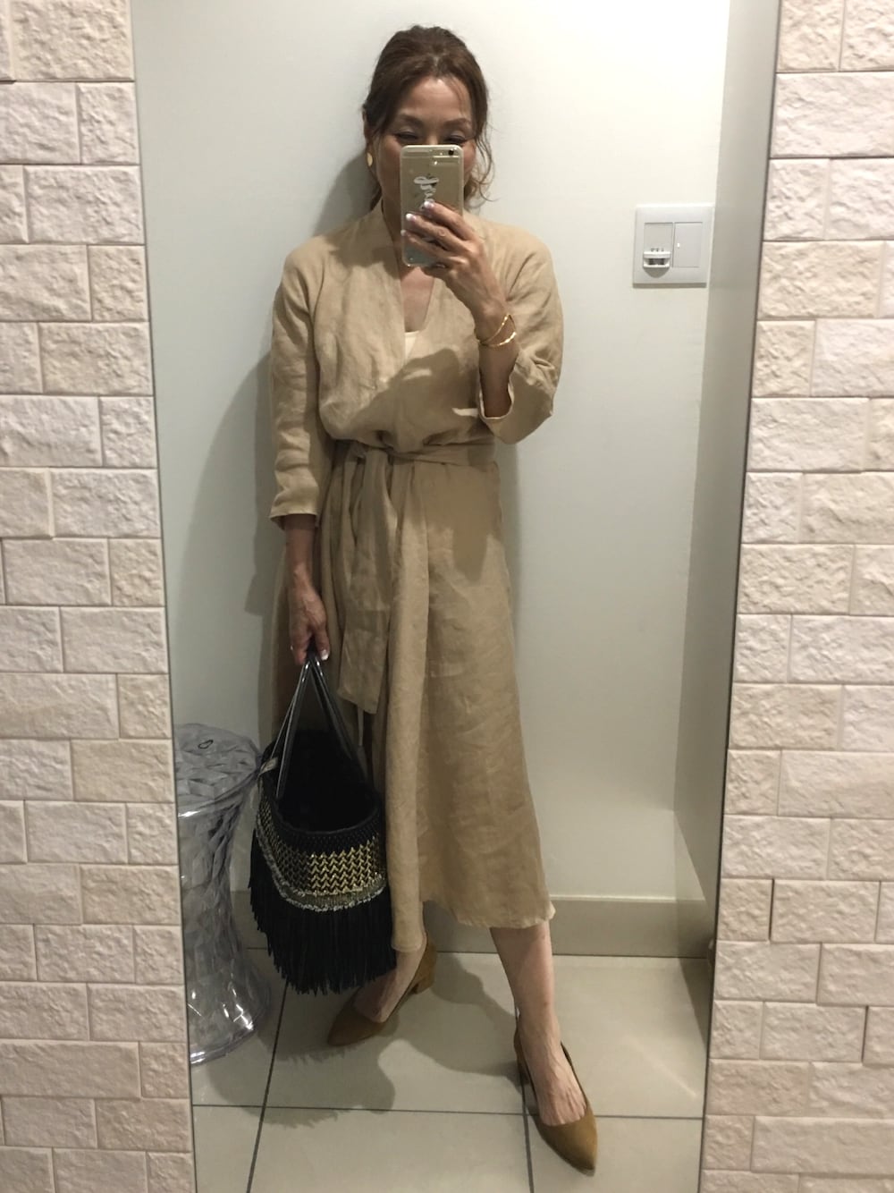 「シンプル、ワンピース、ZARA、おとなコーデ、60代コーデ」｜「ZARAのアイテム（ワンピース、ベージュ系）」を使った、ts.styleさん（レディース・159cm）の夏コーディネートの1枚目の写真