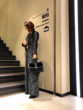「DIESEL OSAKA」｜「アイテム（ライダースジャケット）」を使った、P-さん（レディース・163cm）の冬コーディネート