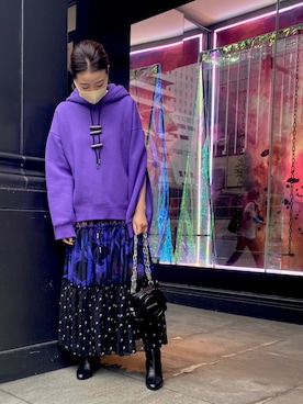 「DIESEL（ディーゼル）のアイテム（スカート）」を使った、P-さん（レディース・163cm）の秋コーディネート