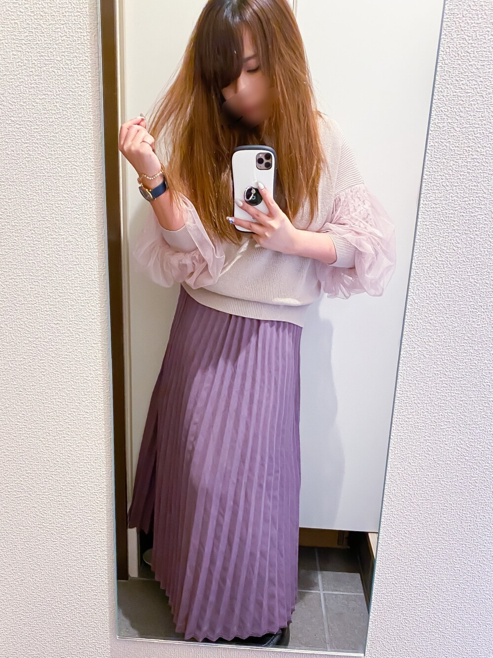 「低身長コーデ、春カラー、ボリューム袖、スカートスタイル、おしゃれさんと繋がりたい、レース、チュール、プリーツスカート、大人ガーリー、mysaliina」｜「Mysa&Liinaのレースボリューム袖ニットプルオーバー（ニット/セーター、ピンク系）」を使った、* 𝙠𝙧𝙣 *さん（レディース・148cm）の春コーディネートの1枚目の写真