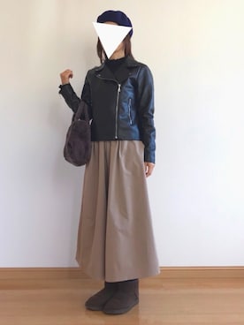 「UGG」｜「アイテム（ライダースジャケット）」を使った、Chihaさん（レディース・158cm）の冬コーディネート