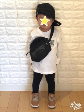 「DC SHOES（ディーシーシューズ）のアイテム（ブラウン系）」を使った、のんさん（キッズ・90cm）の秋コーディネート
