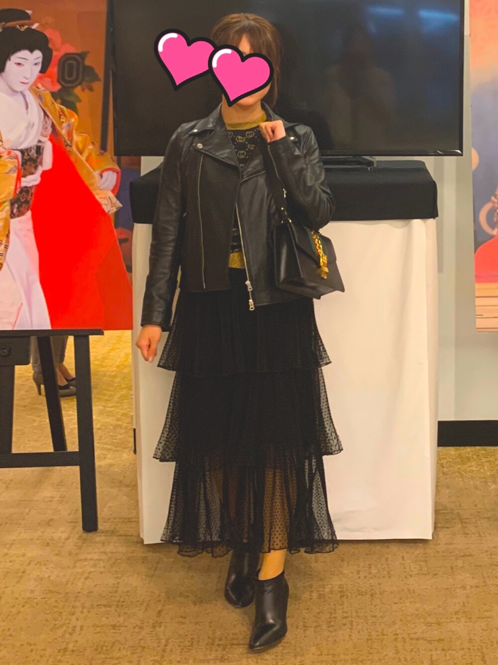 「秋冬コーデ、ブラックコーデ、GUCCI、オトナ女子、モード系、ライダース、安室奈美恵」｜「ZARAのアイテム（スカート、ブラック系）」を使った、ERIKAさん（レディース・156cm）の秋コーディネートの1枚目の写真