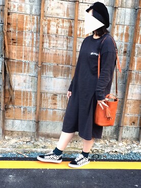 「アイテム（ドレス、グレー系）」を使った、aminaさん（レディース・158cm）の春コーディネート