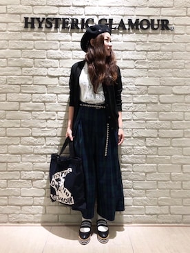 「スタッズベルト」｜「アイテム（ハンチング/ベレー帽）」を使った、SUZUKIさん（レディース・150cm）の秋コーディネート