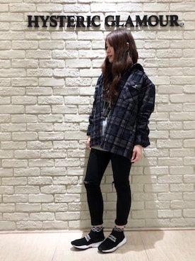 「HYSTERIC GLAMOUR（ヒステリックグラマー）のREVOLUTION SOUNDS刺繍 CPOシャツ（シャツ/ブラウス）」を使った、SUZUKIさん（レディース・150cm）の秋コーディネート