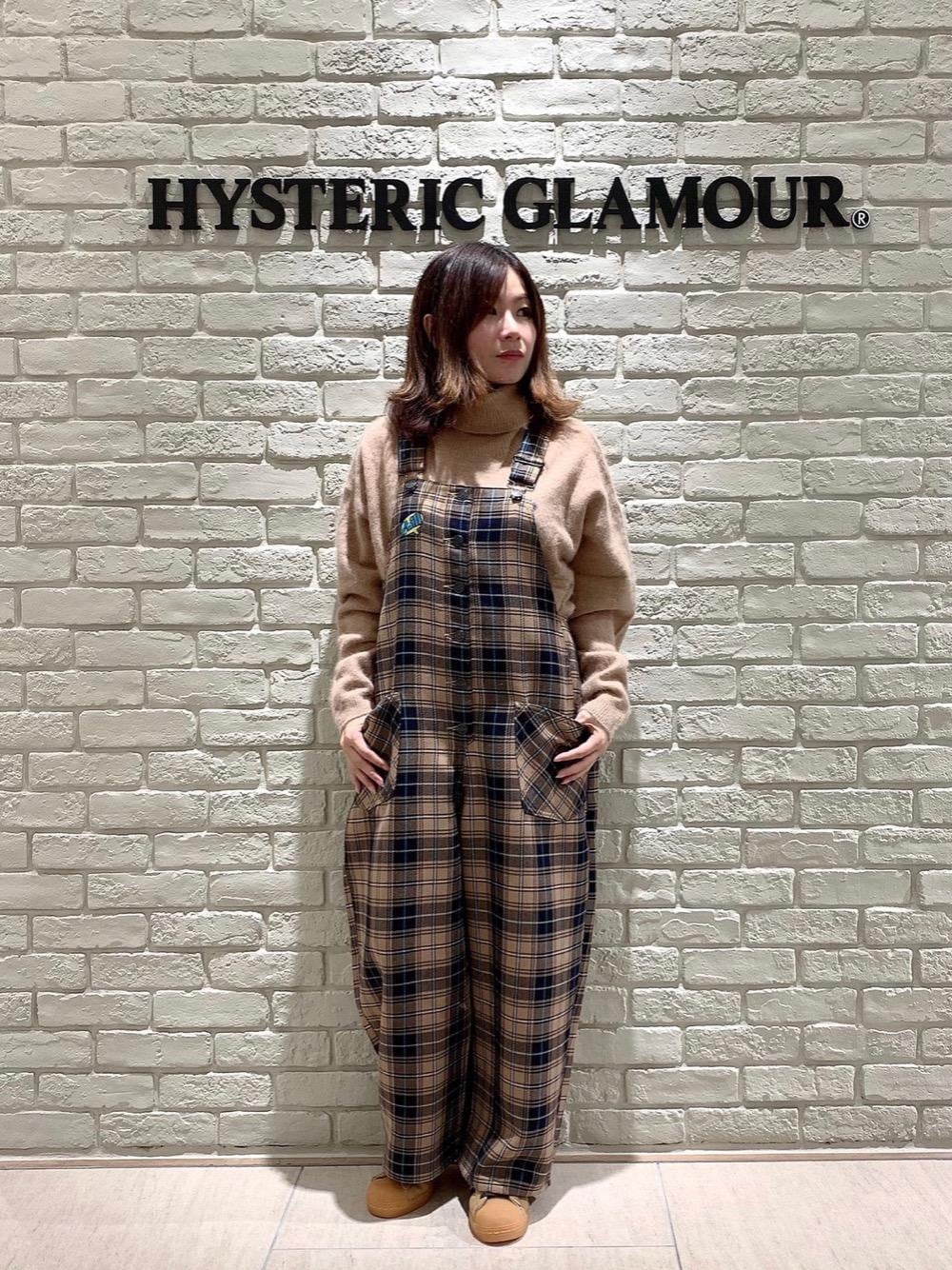 HYSTERIC GLAMOURのオールインワン・サロペット（ベージュ系）を