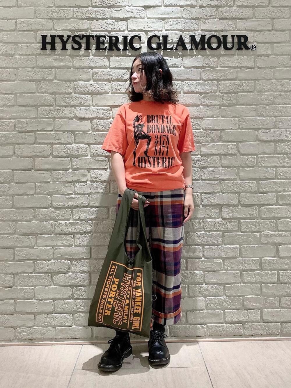 HYSTERIC GLAMOUR（ヒステリックグラマー）の「BRUTAL BONDAGE Tシャツ