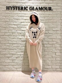 美品✨希少　HYSTERIC GLAMOUR 編込　もこもこパーカーワンピース HYSTERIC GLAMOUR（ヒステリックグラマー）の「HYSTERIC BEAR編
