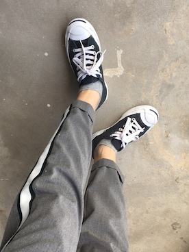 「PULL&BEAR（プルアンドベア）のアイテム（チノパンツ）」を使った、EvaAiWALLEさん（レディース・161cm）の春コーディネート
