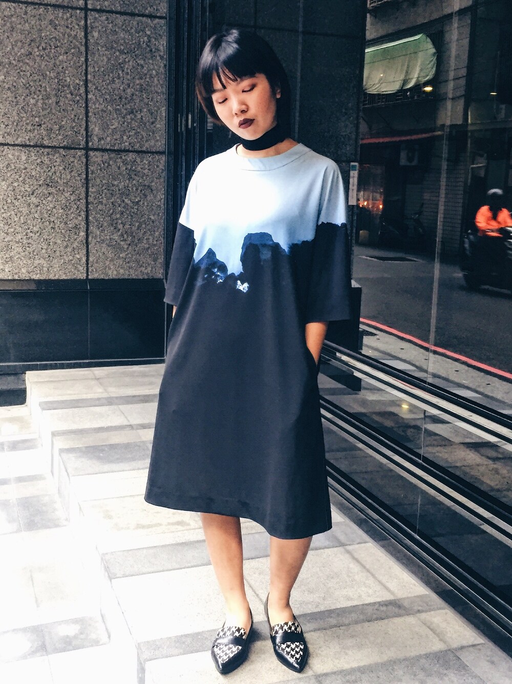 「NINE WESTのアイテム（シューズ、ブラック系）」を使った、林書宇さん（レディース・164cm）の冬コーディネートの1枚目の写真