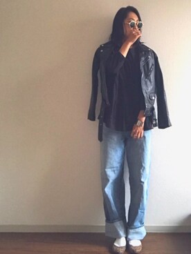 「UNIQLO（ユニクロ）のハイライズワイドストレートジーンズ（デニムパンツ）」を使った、yukinoさん（レディース・164cm）の春コーディネート