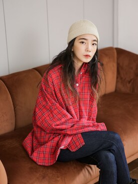 「赤チェック」｜「アイテム（ニットキャップ/ビーニー）」を使った、UNE MANSIONさん（レディース・159cm）の冬コーディネート
