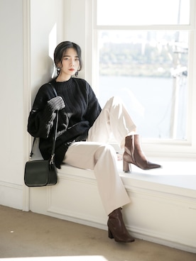 「韓国スタイル」｜UNE MANSIONさん（レディース・159cm）の冬コーディネート