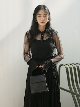 「韓国好きな人と繋がりたい」｜UNE MANSIONさん（レディース・159cm）の冬コーディネート