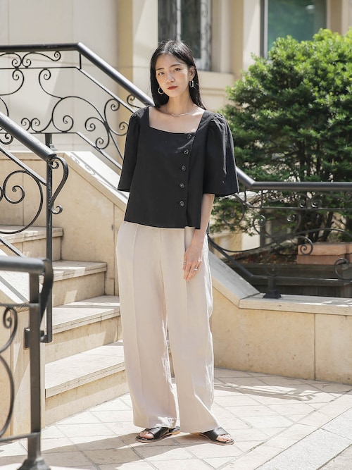 UNE MANSIONさんのコーディネート