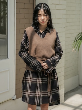 「韓国スタイル」｜UNE MANSIONさん（レディース・159cm）の秋コーディネート